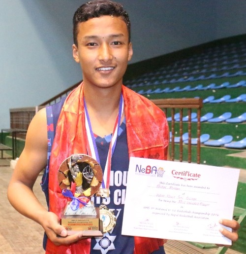 यु–१८ बास्केटबलमा ह्वाइटहाउस बन्यो च्याम्पियन