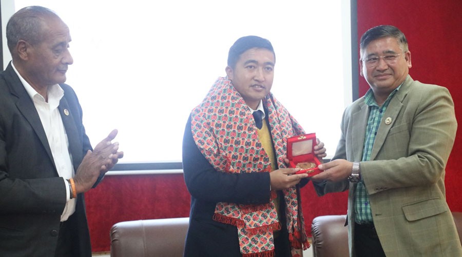 ओलम्पिक कमिटीद्वारा नवनियुक्त सदस्य सचिव घिसिङलाई स्वागत