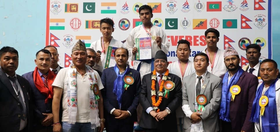 सगरमाथा अन्तर्राष्ट्रिय करातेमा सुमनलाई स्वर्ण