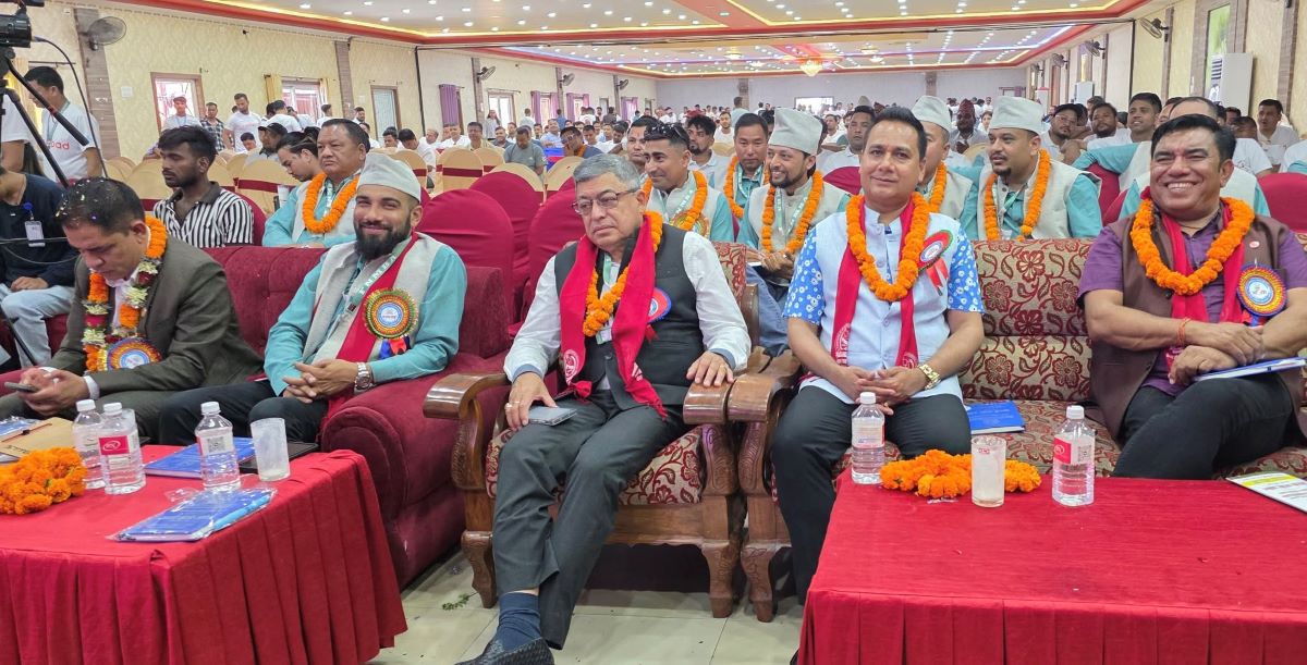 मोबाइल व्यवसाय व्यवस्थित गर्न दबाब, वार्षिक नौं अर्ब अतिरिक्त राजश्व गुमाउँदै सरकार