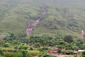 गुल्मीमा पहिरोले घर पुर्दा आठको मृत्यु, दुई बेपत्ता(अपडेट)