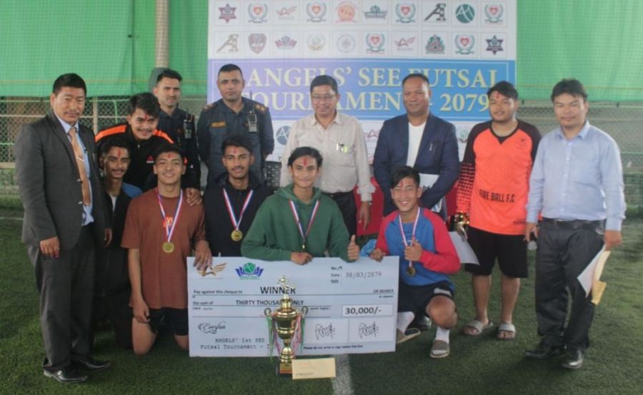 एन्जल्स एसइइ कप छात्र फुटसलमा नमुनालाई उपाधि